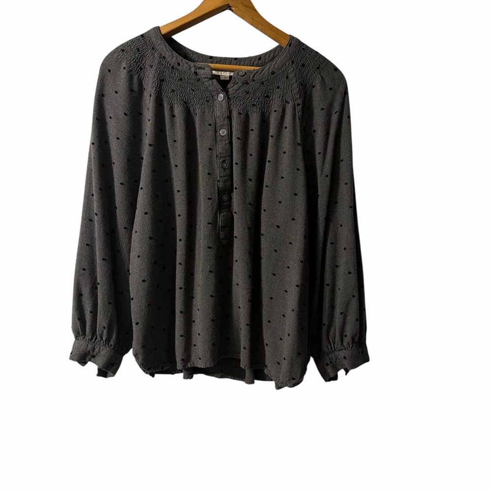 LOFT Gray Textured Dot Smocked Blouse M
